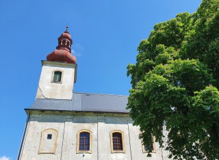 Noc kostel pinese achov turnaj i ochutnvku menho vna 